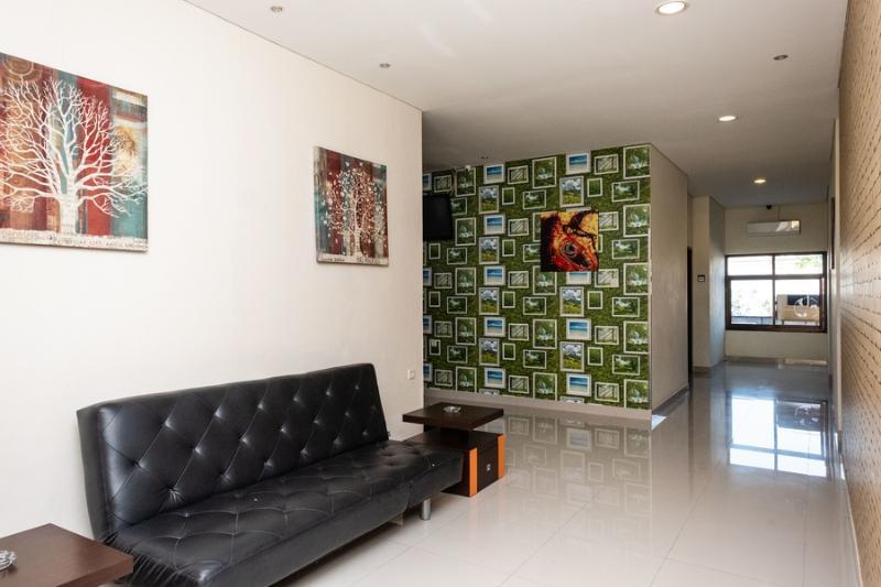 Hotel Reddoorz @ Pelita Raya Rappocini Macasar Exterior foto